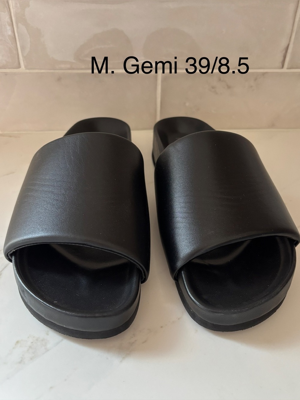 M. Gemi black leather slide sandals size 8.5